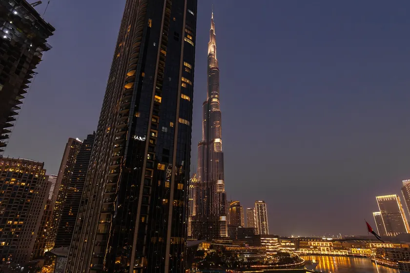 65% Ramadan Discounts | 2 BR | WalkTo Dubai Mall - Image 1