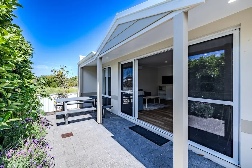 'Albany Beach Stay' Albany Bayside Villa 31 - Image 1