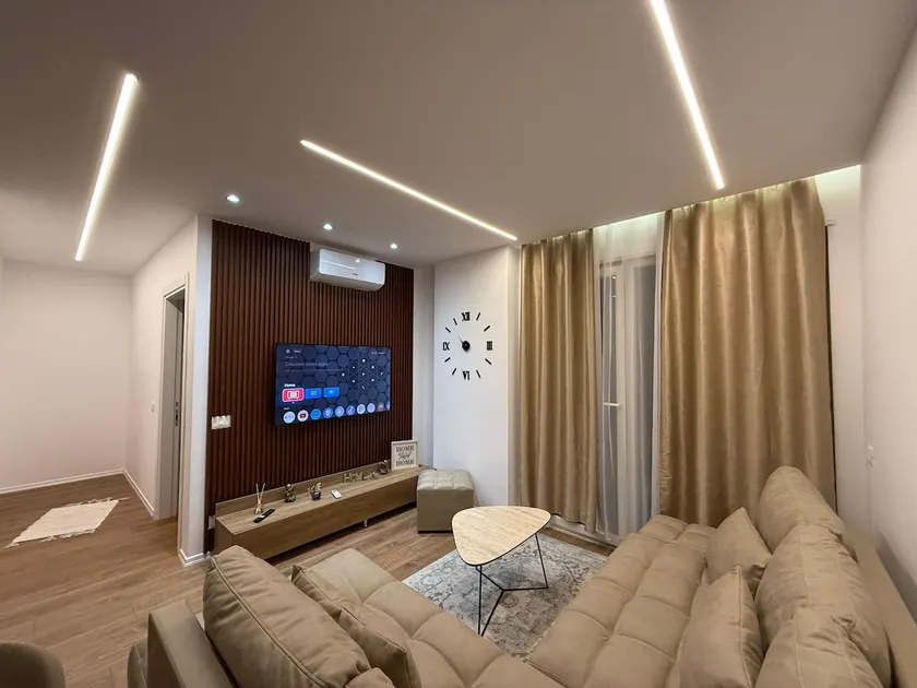 Univers City Apartment - Image 1
