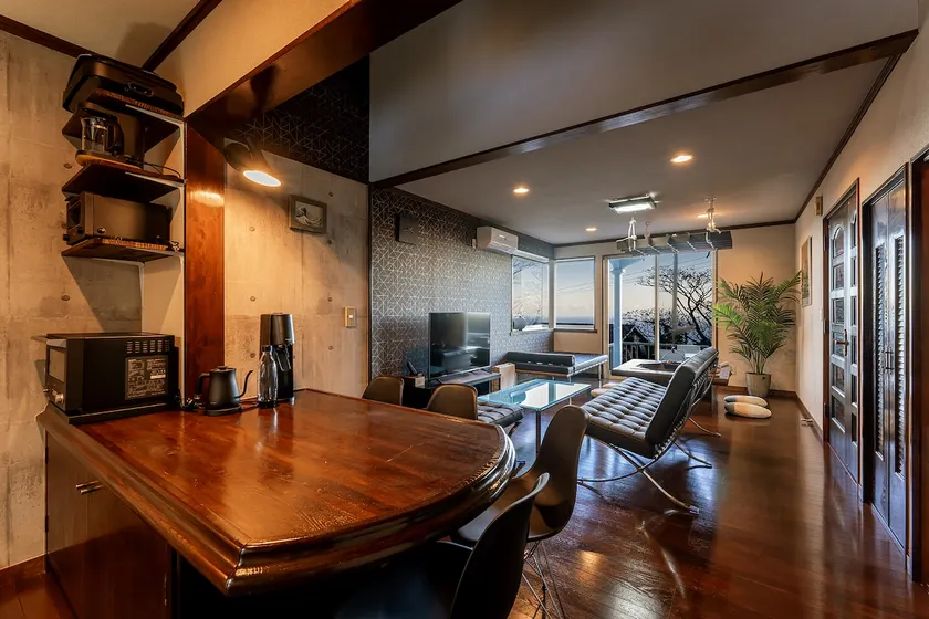 Relaxing time on the terrace with a superb view | Electric sauna, hot spring, and irori fireplace for relaxation and detox | Enjoy a peaceful stay - Image 1