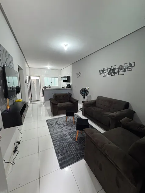 Z. House in Imperatriz with air conditioning and garage - Image 1