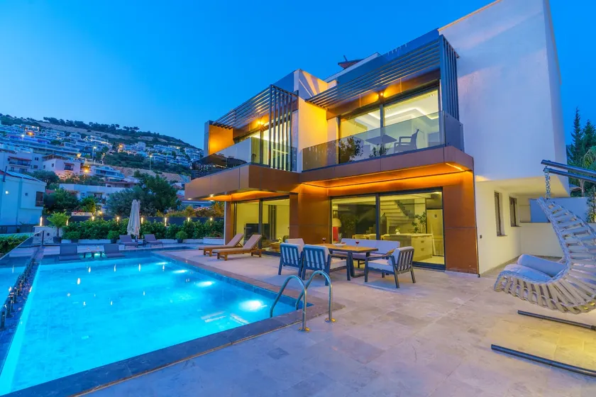 Kalkan Port Villas - Image 1