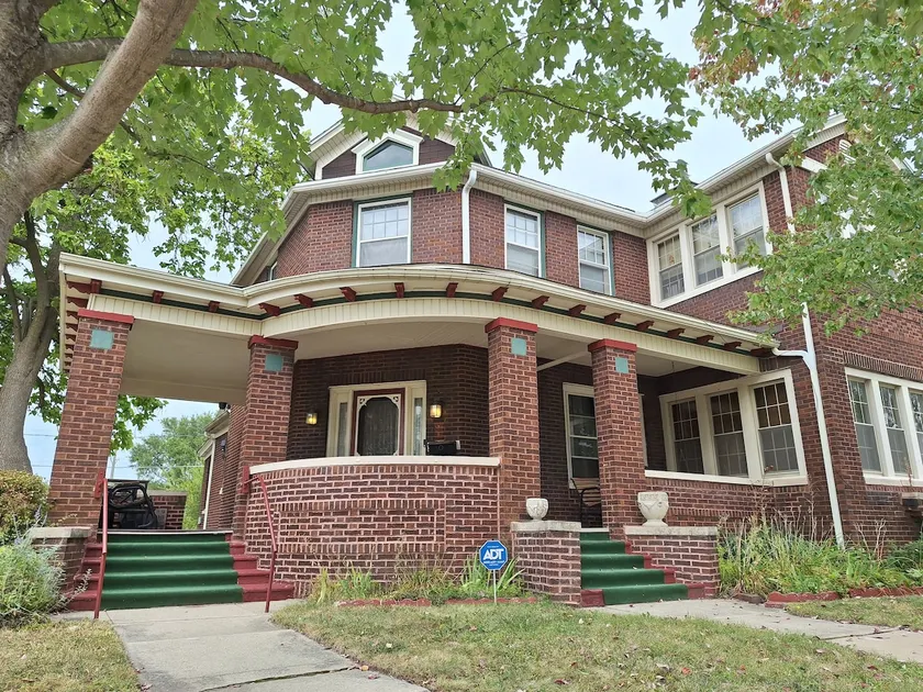Streator's Baldwin House - Image 1