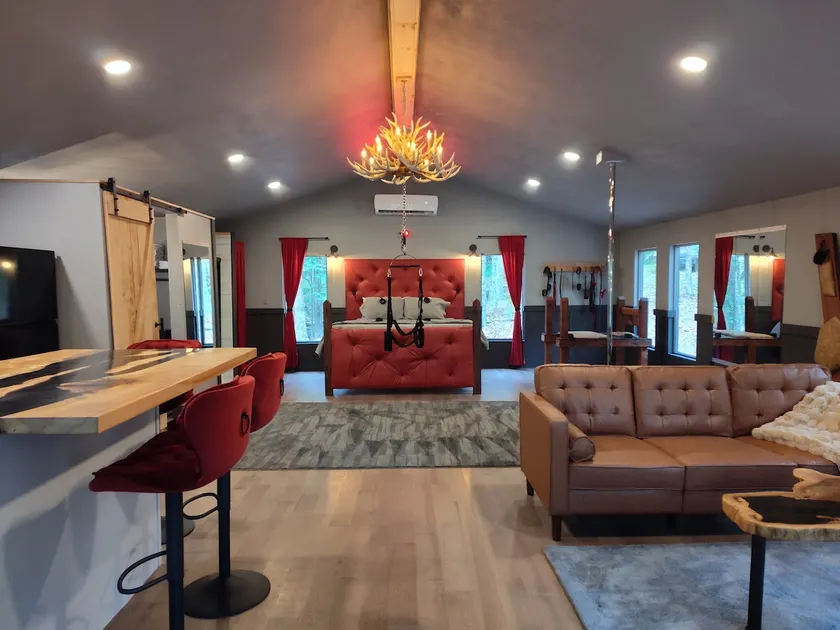 Temptation Mountain Retreat - Image 1