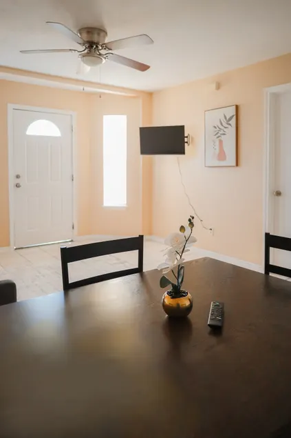 Guerrero Getaway - 2-Bedroom Apartment in Laredo - Image 1
