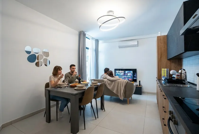 Modern Apt in St. Julian's - Walk to Paceville - Image 1