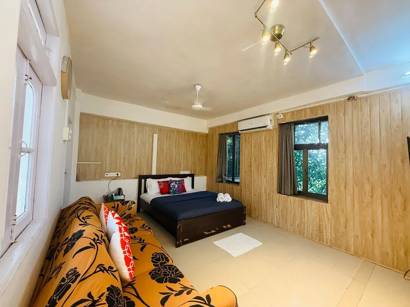 Service Apartment In Malabar Hill By Florastays - Image 1