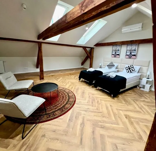 Two-level apartment Śródmiejska No. 8 - Image 1