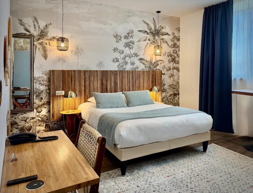 Superior Room in Hotel Residence - Image 1