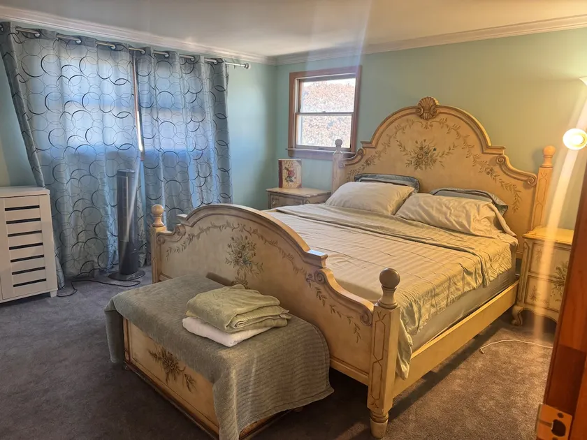 Cute 2 BR Apartment near Bethpage State Park - Image 1