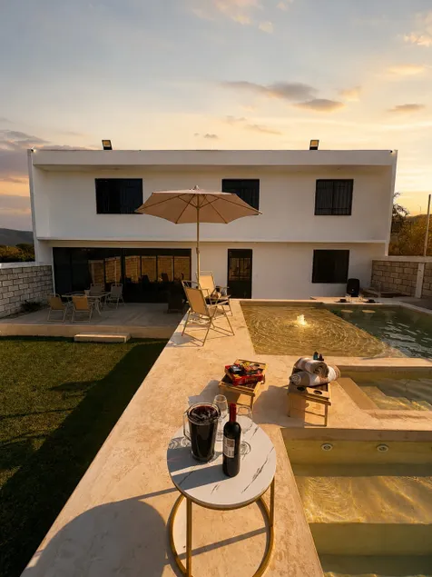 New House for Groups | Pool and Jacuzzi - Image 1
