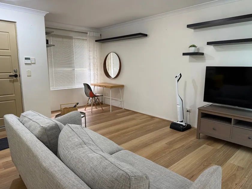 Inn Spacious 3BR/2BA house 10 min to Scarborough - Image 1