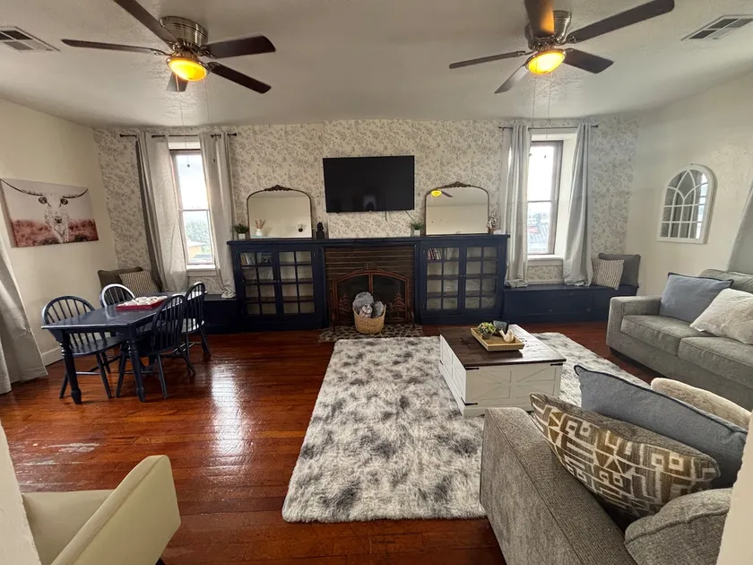 Historic Loft on Main - Image 1
