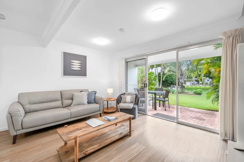 Peaceful Garden Escape - 2BR Noosaville Getaway - Image 1