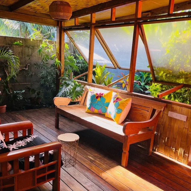 Independent bungalow with private terrace - Image 1