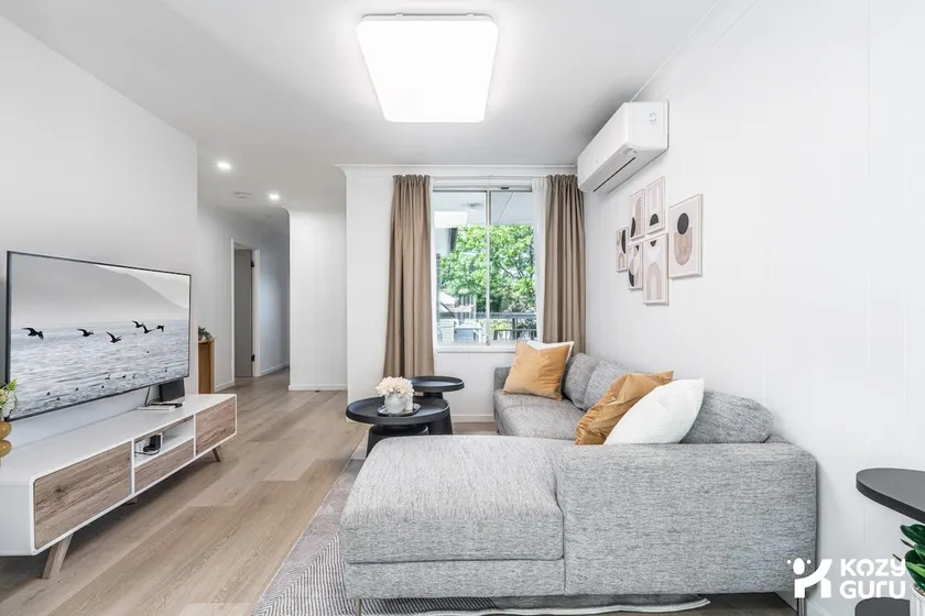 KozyGuru | Rozelle | Sunny Brick Gem + Parking - Image 1
