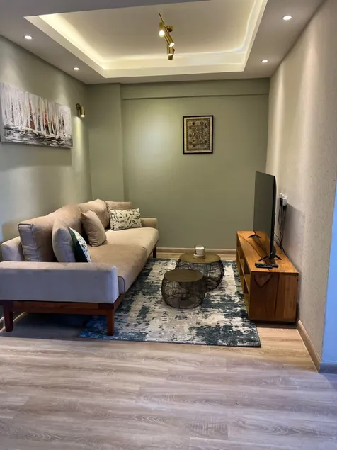 1 BDRM condo pool gym Kileleshwa, Nairobi Kenya - Image 1