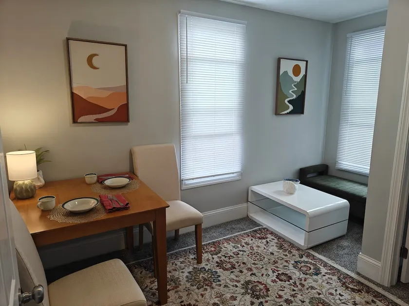 Sunny 3BR Near WestConn DownTown Danbury - Image 1