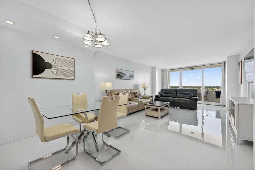City Glow Suite - Image 1