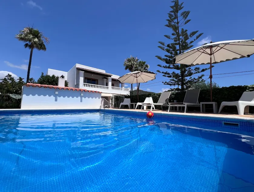 🌴 Villa Kiku Ibiza – Piscine et salle pre-party · 8 min Ushuaïa - Image 1