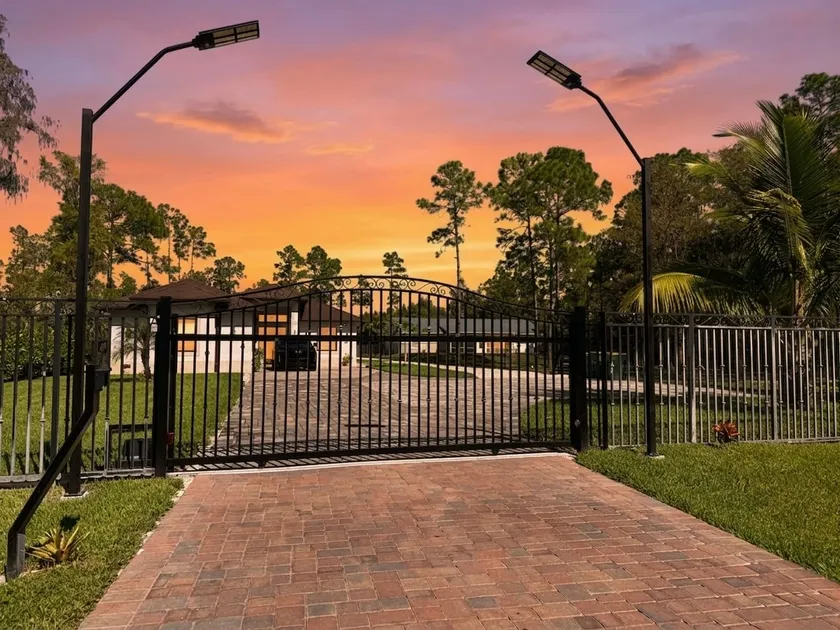 Private Suite Naples/Ave Maria/Estates - Image 1