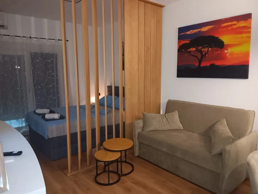 Modern apartment in the heart of Krapina with private parking - Image 1