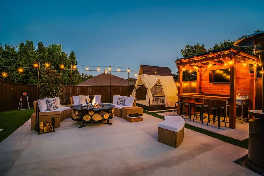 Hearth and Haven Retreats - McKinney - Image 1