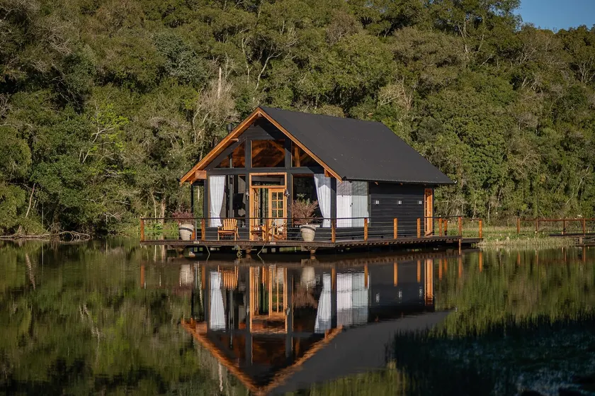 Lake Cabin · Elegant Romantic Retreat - Image 1