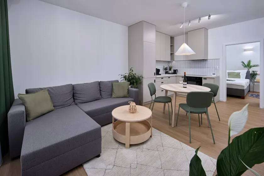 Stylish apartment in wine town - Image 1