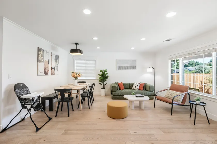 New4BR! Modern House, BBQ & Games, Close to Techs - Image 1