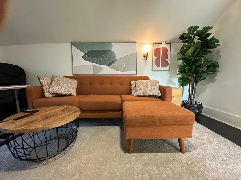 2nd Flr Apt (close to Gillette Stadium/World Cup) - Image 1