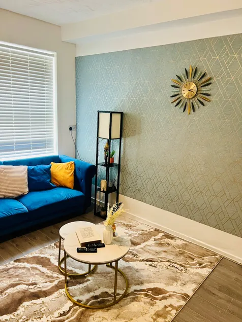 Walsall Comfort Home 3Bedroom Retreat Sleeps 6 - Image 1