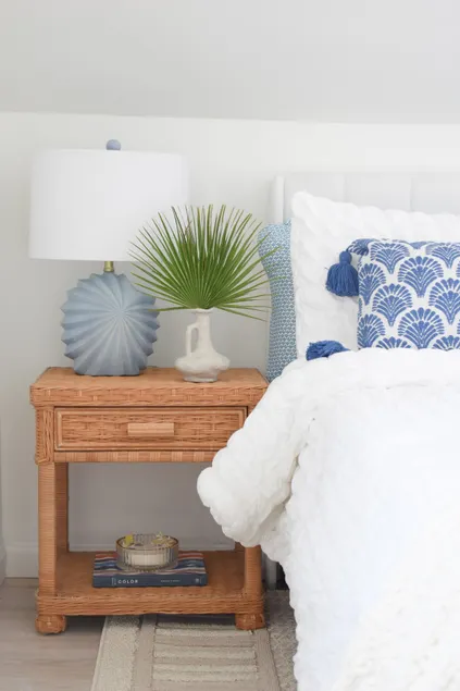 Tranquil Oceanfront Retreat for Beach Lovers - Image 1