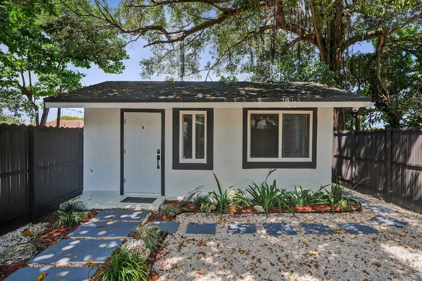 Heart of Miami Oasis, Modern, Steps from It All - Image 1