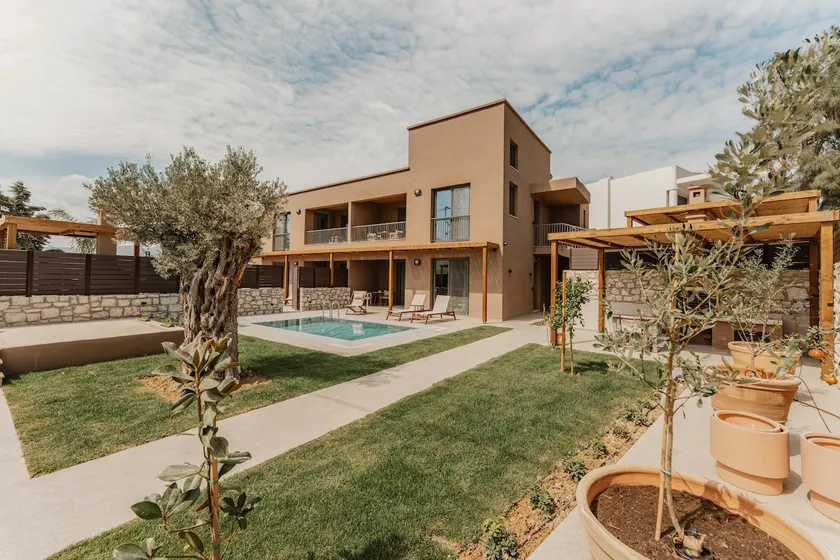 Elaia Suite with pool and garden next to Heraklion - Image 1