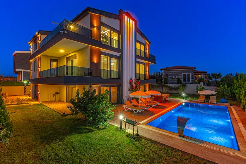 Villa Solaris - Image 1