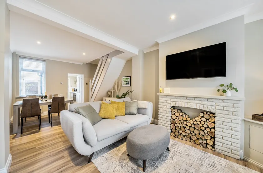 13 Ruby Street, Bishy Rd retreat - Image 1