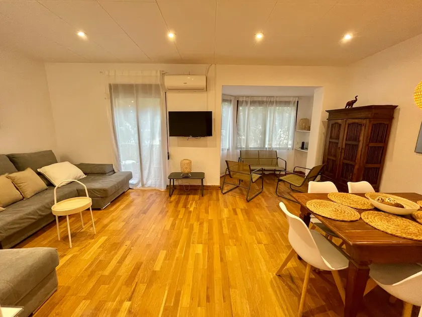 Practical, 3 double bedrooms, 7' Sagrada Familia - Image 1