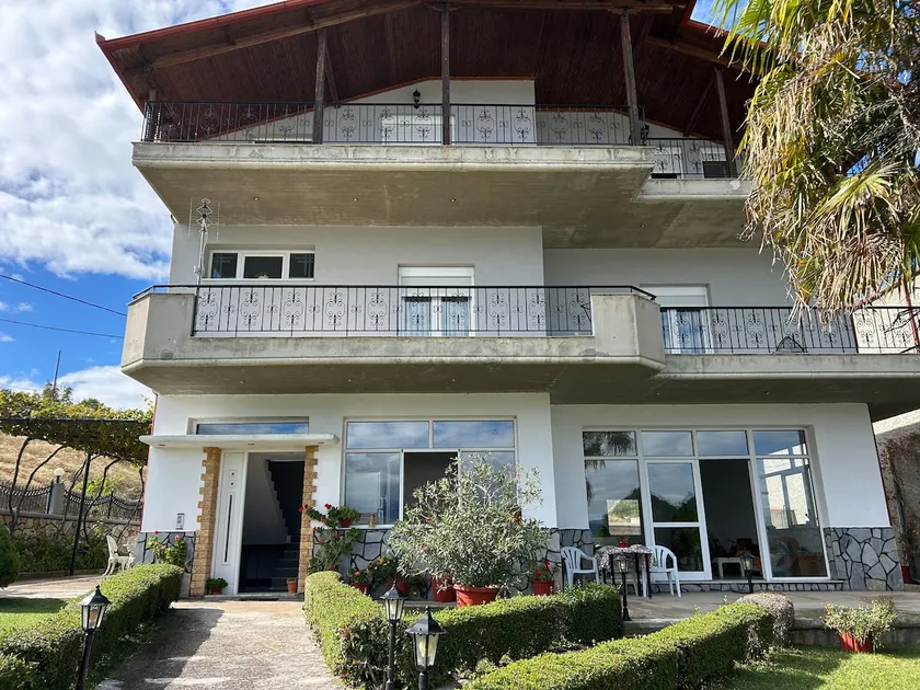 Serenity Lake Villa - Image 1
