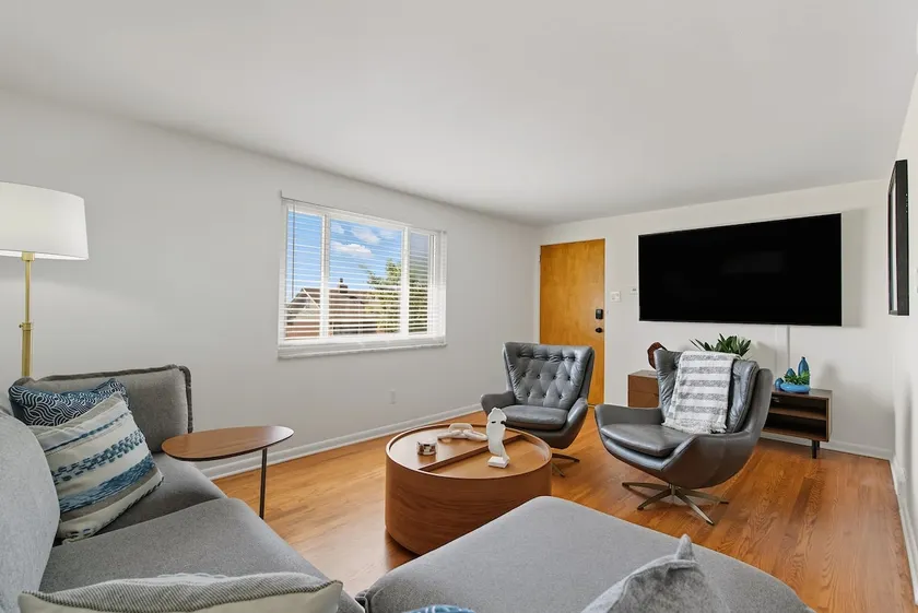 Modern Bellevue Retreat 10 Min to Downtown - Image 1