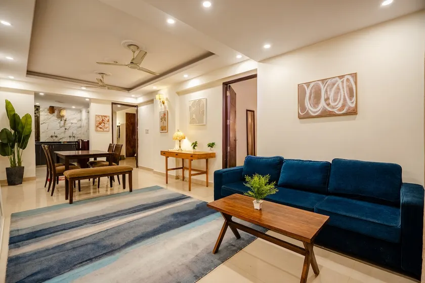 Spacious Suite Vasant Kunj near malls T3 - Image 1