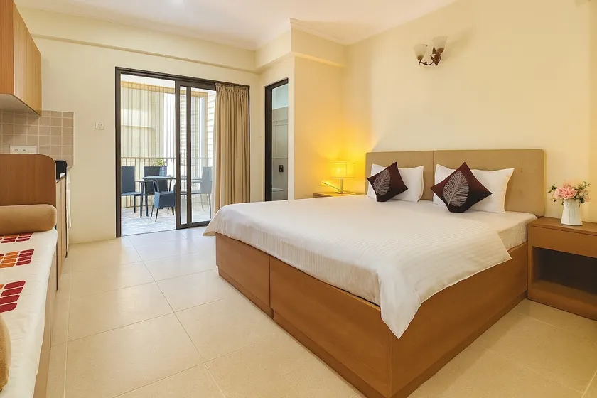 Faodail 28 - Plush Studio at Acron Seawinds, Baga - Image 1