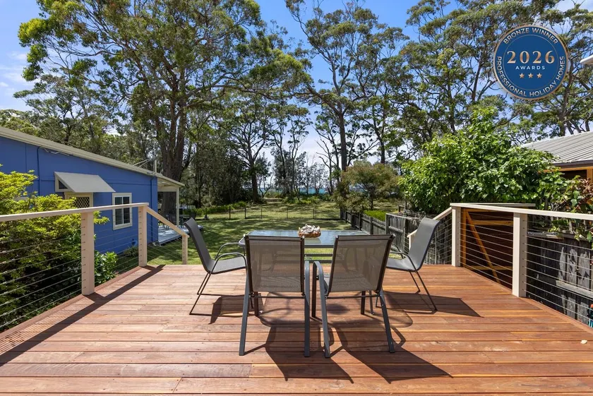 Banksia Cottage - Pet Friendly Waterfront - Image 1