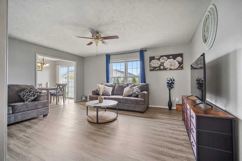 Grey Moon Escape of Bloomington - Image 1