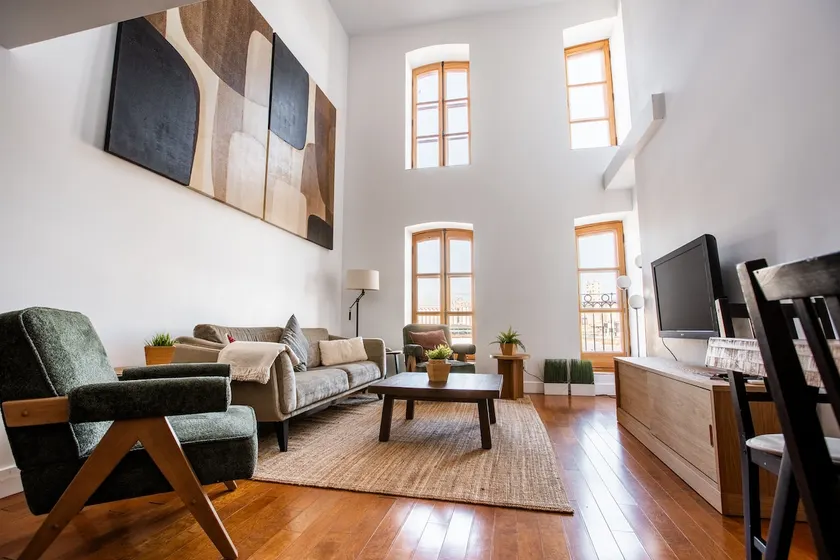 Old Quebec Studio 3BR Harbor View + Free Parking - Image 1