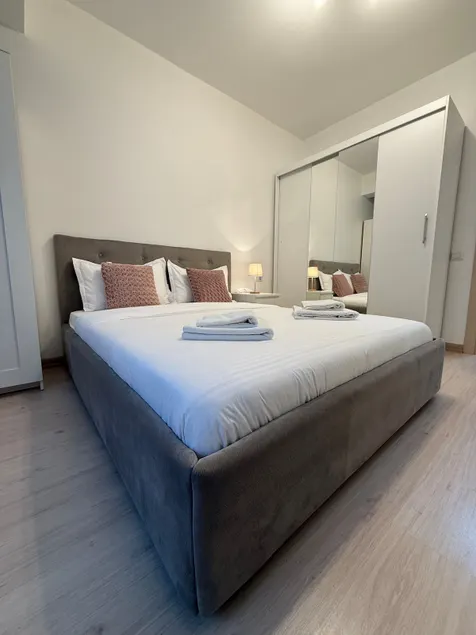 Touch and Go Apartment near Bucharest Airport - Image 1
