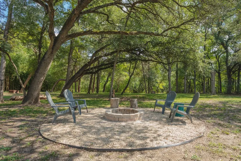 La Casita Waco, a peaceful retreat - Image 1
