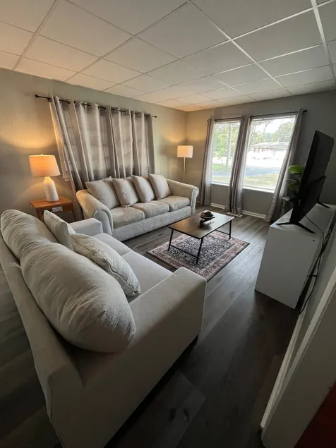 Pet-Friendly 3BR Home Near Valdosta Attractions - Image 1