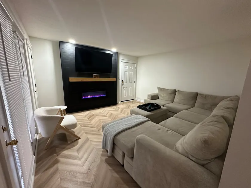 Newly renovated beautiful condo close to Bham - Image 1