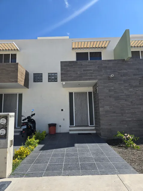 Casa Sarabia Near IMSS Clinic 15 - We issue invoices - Image 1
